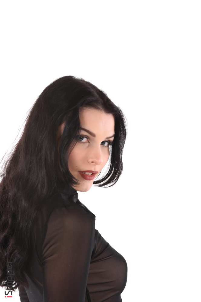 Morticia in adult club