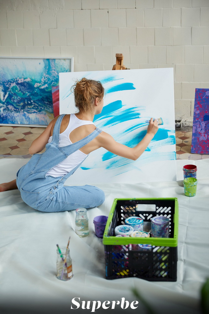 A Painting on sexy body